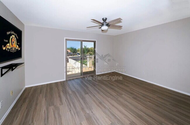 Building Photo - 618 E Payton Cir