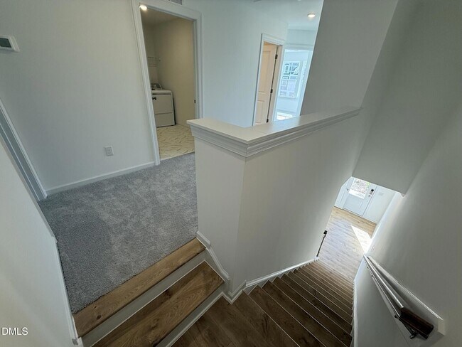Building Photo - 337 Sweetbay Tree Dr