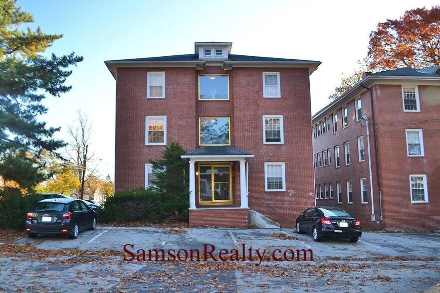 Building Photo - 67 Slater Ave