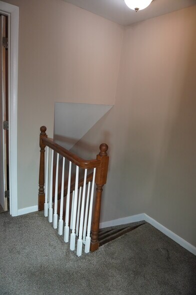 Building Photo - 7936 Wynbrook Rd