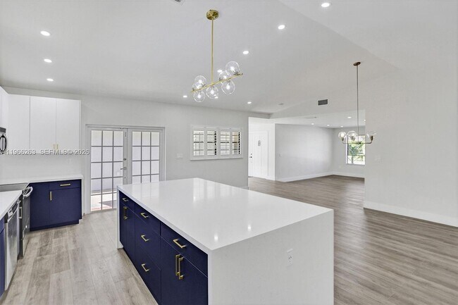 Building Photo - 12020 SW 93rd St