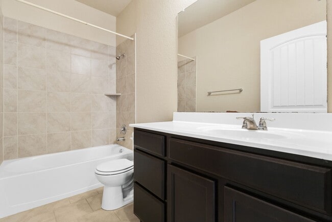 Building Photo - 515 Sage Thrasher