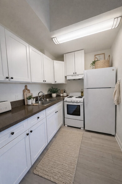 Building Photo - Reflections at Sepulveda