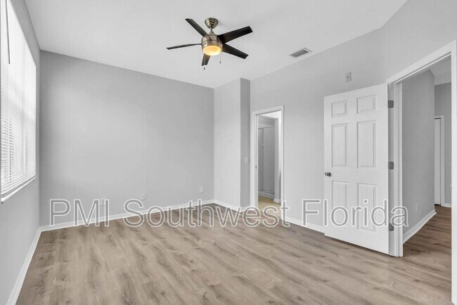 Building Photo - 3959 Yellowstone Cir