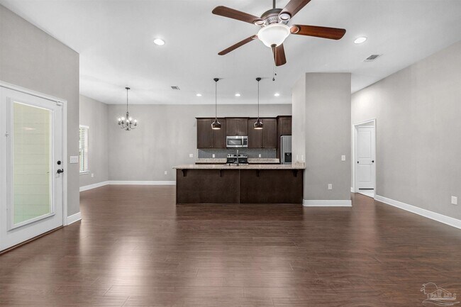 Building Photo - 3083-3085 5 Forks Rd