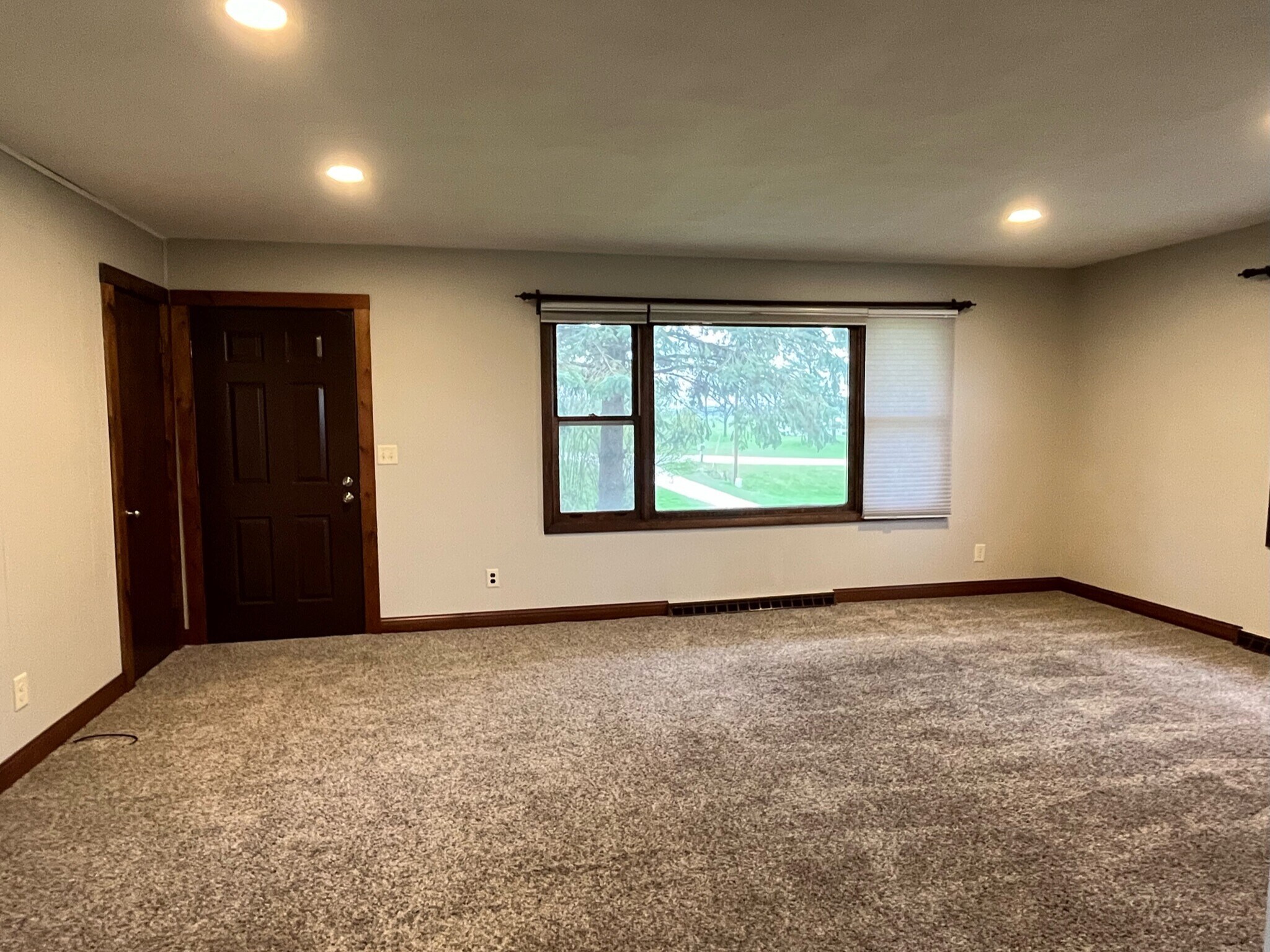 Living Room - 5727 E Freedom Ln