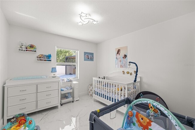 Building Photo - 7191 Hemlock Rd