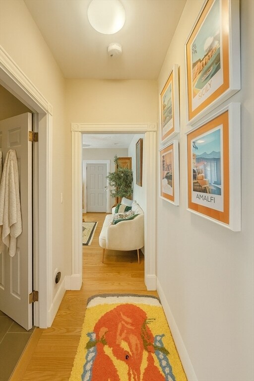 Building Photo - 456 Medford St