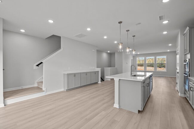 Building Photo - 2815 Carbondale Ct