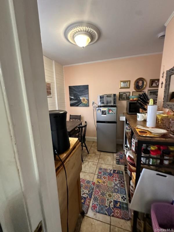 Building Photo - 76 Bayview Ave