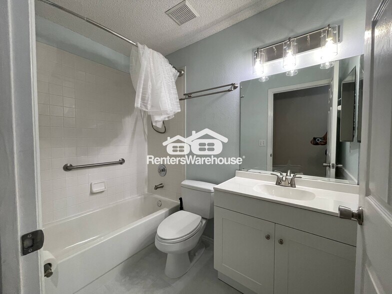 Building Photo - 4337 Edenrose Way