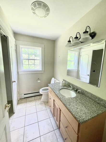 Building Photo - 31 Sergeant Ln