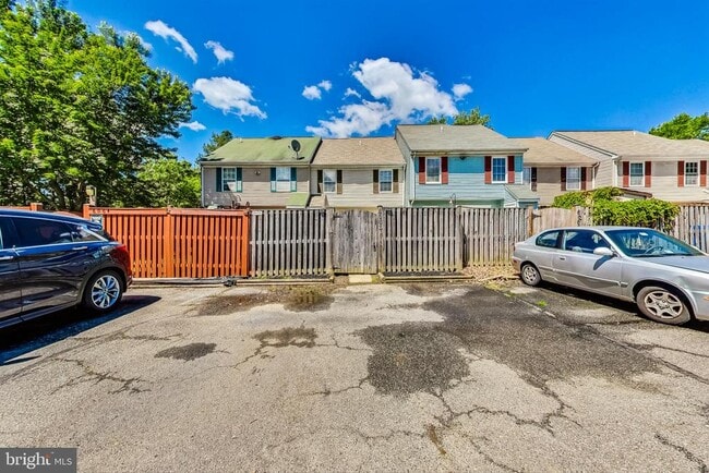 Building Photo - 6063 Sirenia Pl