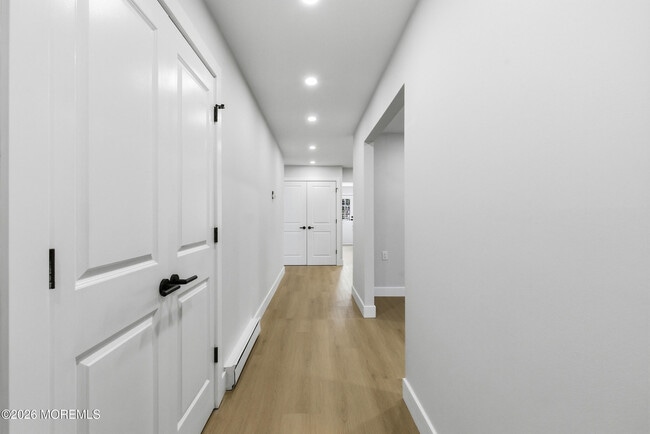 Building Photo - 2 Leighton Ln