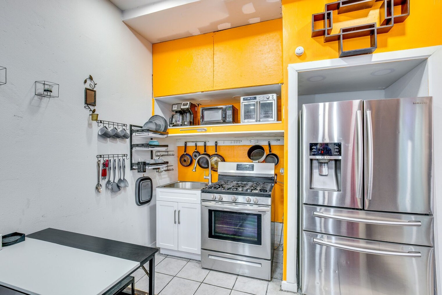 Building Photo - 7244 Piedmont Dr