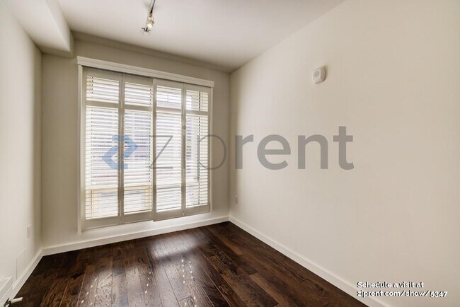 Building Photo - 1789 Washington St