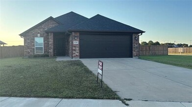 Building Photo - 630 Pikes Pl