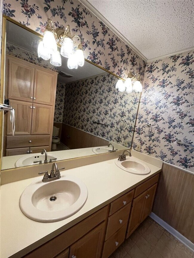 Building Photo - Bossier City LA 4 bed 3 bath for lease | C...