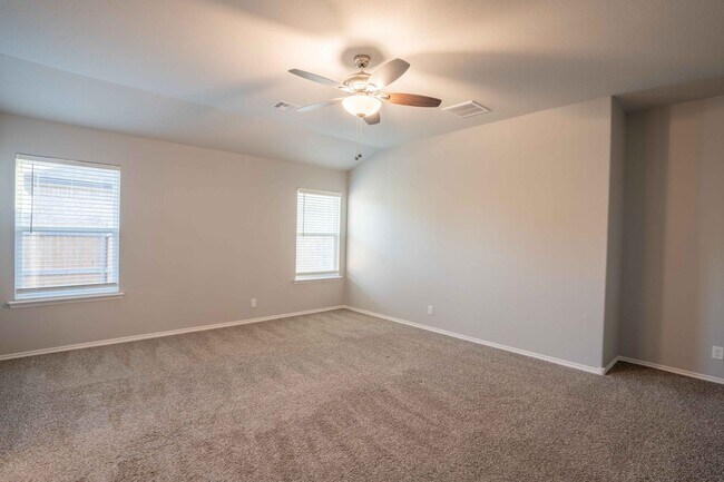 Building Photo - New Build Simmons Home and RARE - 4 Bedroom Owasso home
