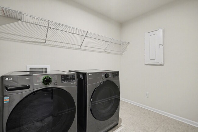 Building Photo - 8109 Overmeadow Ln