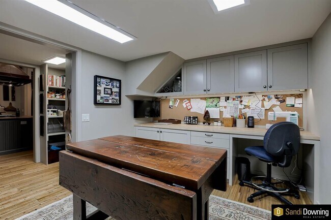 Building Photo - 1308 Jackson St