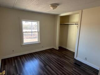 Building Photo - 17310 Raven Rd