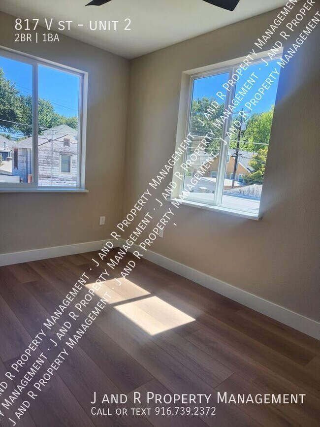 Building Photo - 817 V St