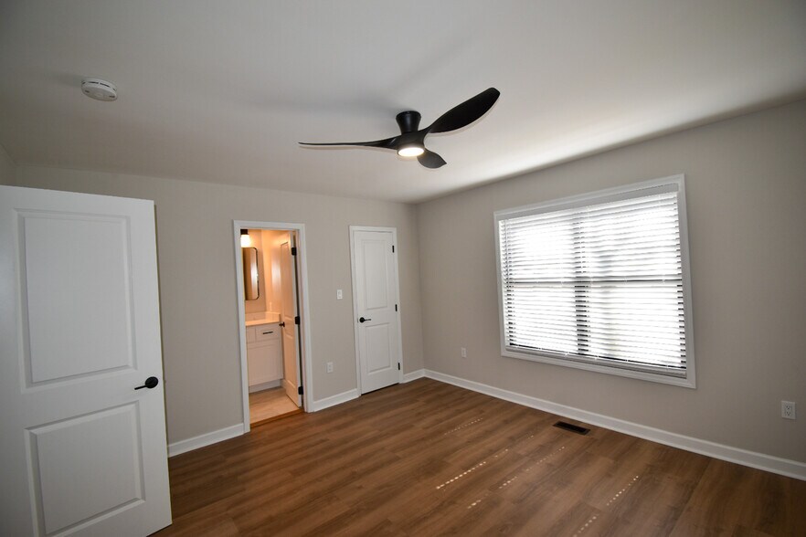 Building Photo - 376 Tall Oaks Trl