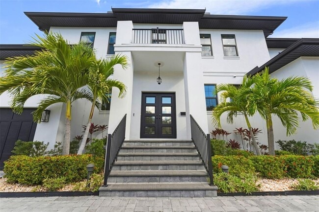 Building Photo - 481 W Davis Blvd