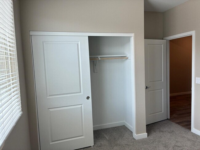 Building Photo - 18372 W Villa Chula Ln