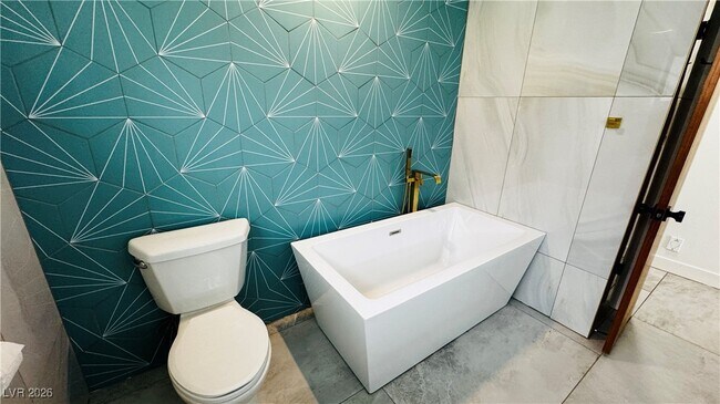 Building Photo - 2905 Mason Ave