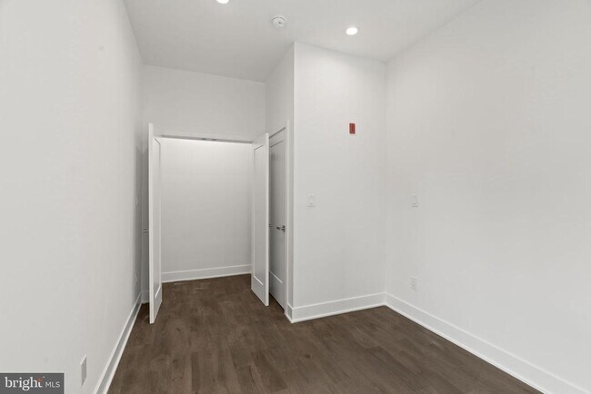 Building Photo - 1244 S 20th St