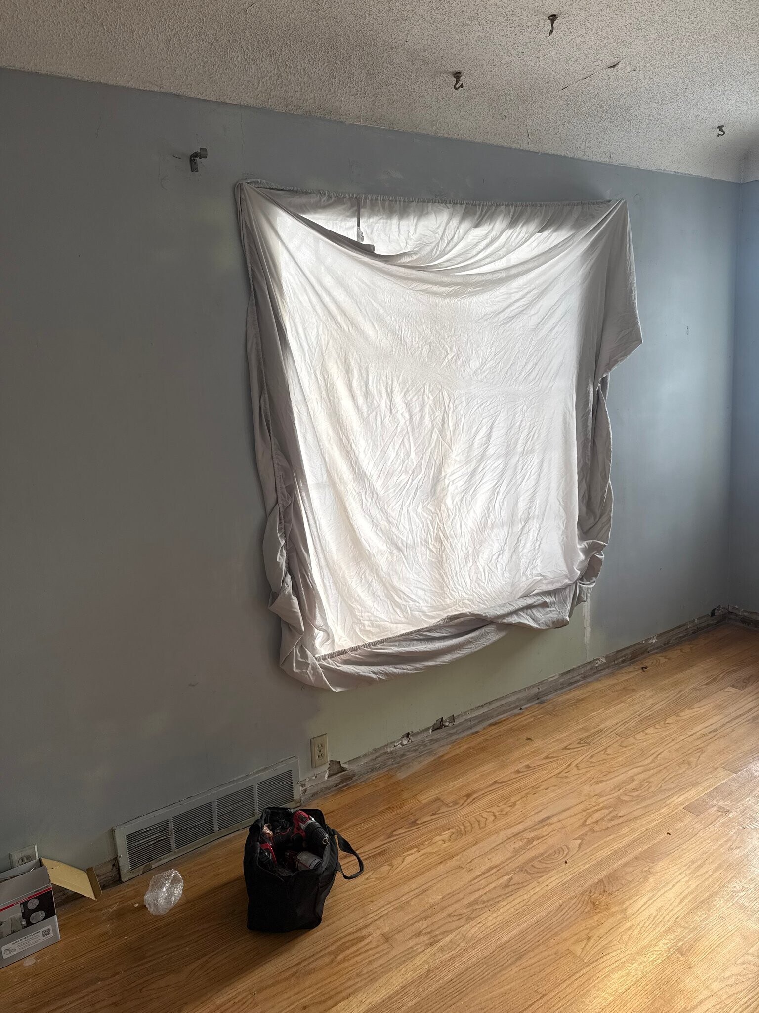 Building Photo - 3101 Iroquois Ave