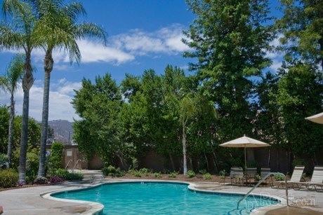 Building Photo - 14040 Foothill Blvd