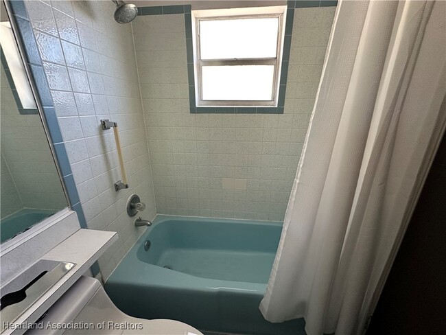 Building Photo - 4715 Leucadendra Dr