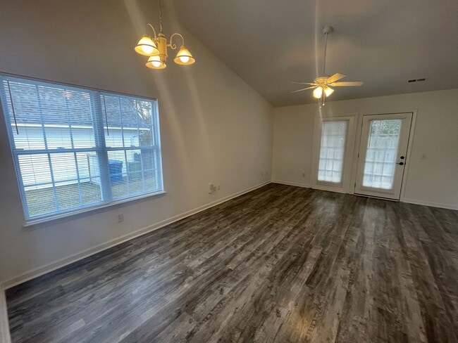 Building Photo - 316 St Rosea Rd