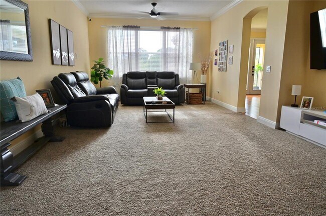 Building Photo - 3813 Golden Knot Dr