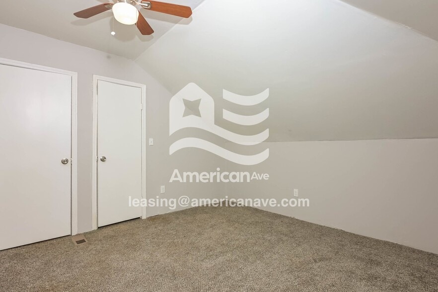 Building Photo - 1260 Hillyer Ave