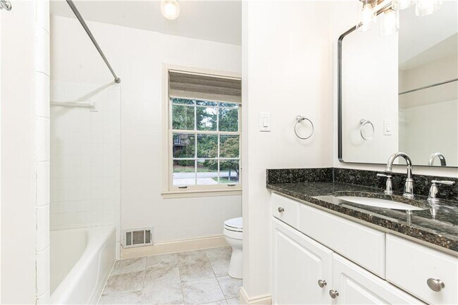 Building Photo - 5115 Vernon Ridge Dr