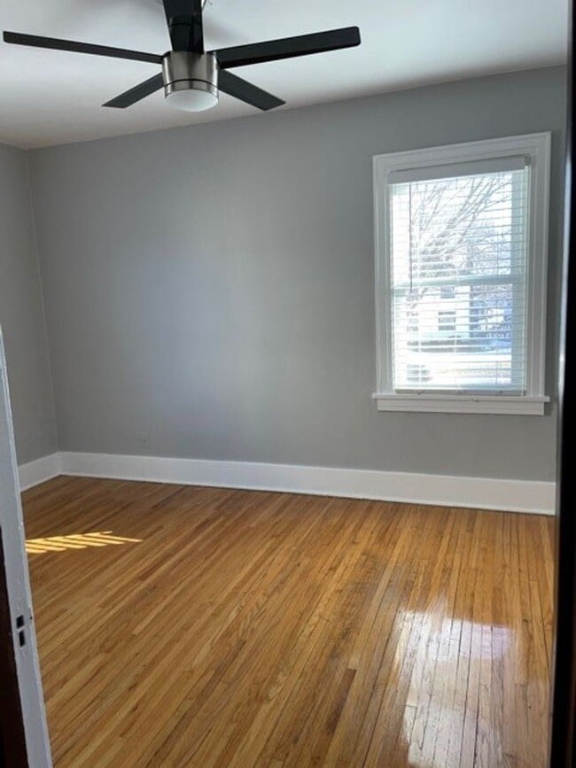 Building Photo - 2919 Jones St