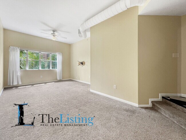 Building Photo - 2411 W Horatio St