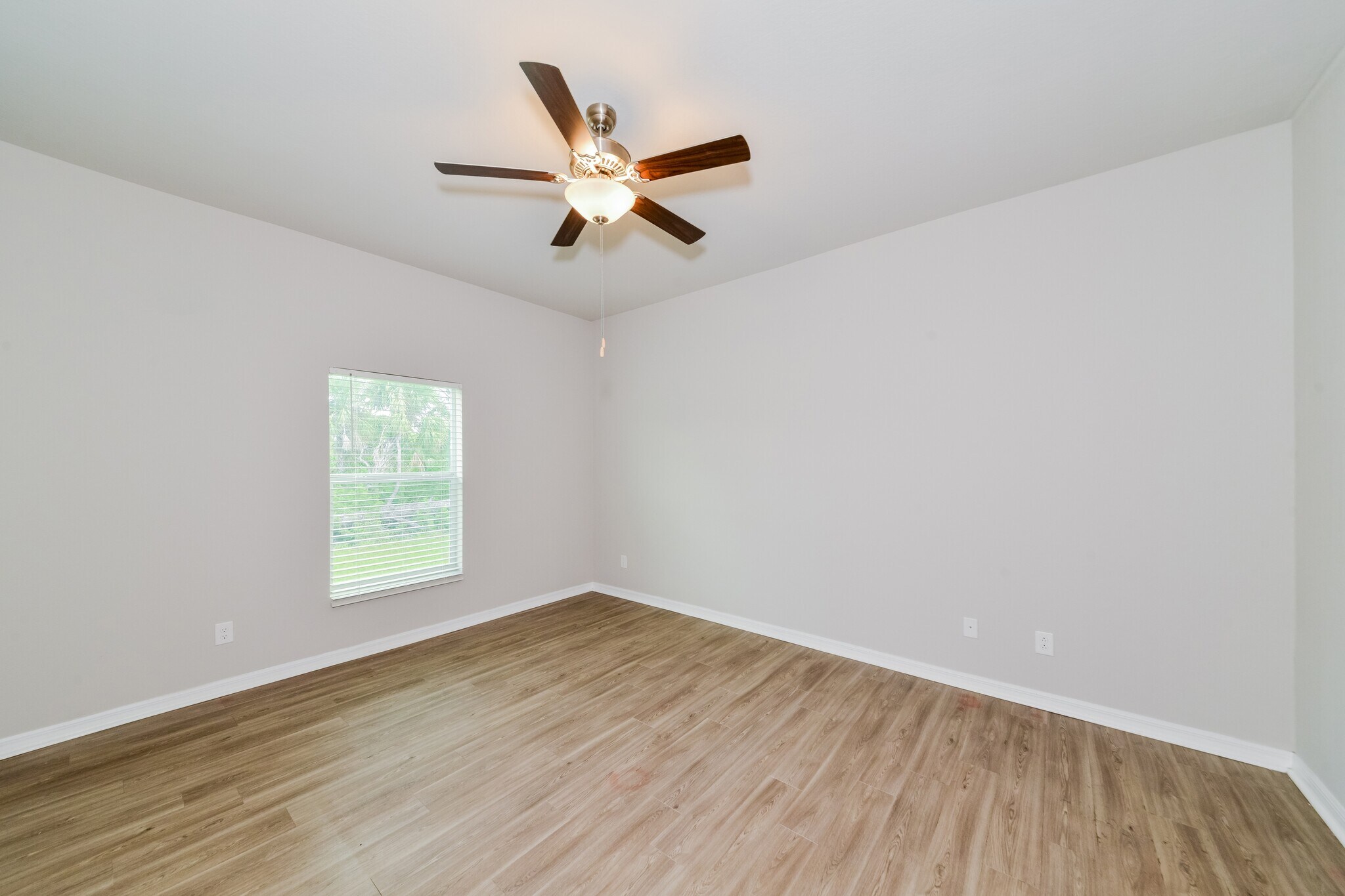 Building Photo - 6136 McKinley Terrace