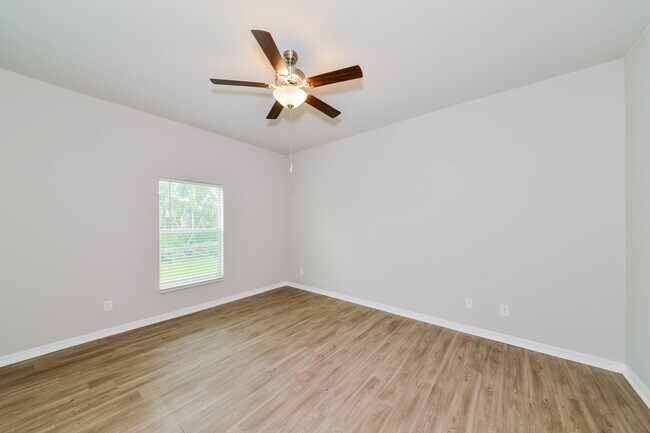 Building Photo - 6136 McKinley Terrace