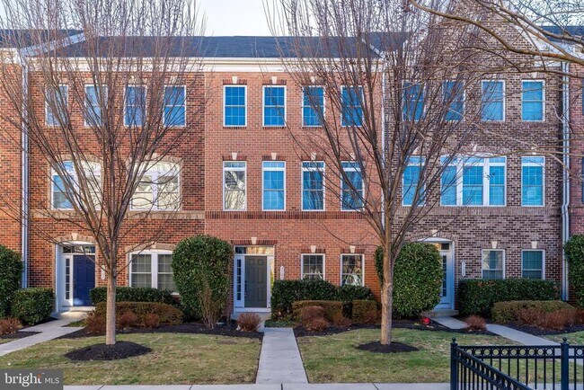 Building Photo - 3104 Magellan Ct