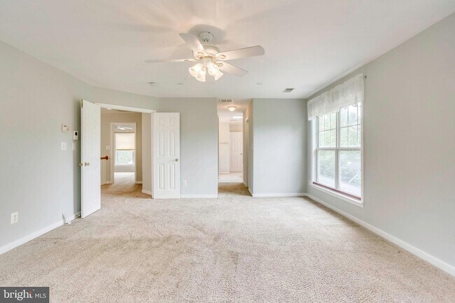 Building Photo - 26161 Rachel Hill Dr