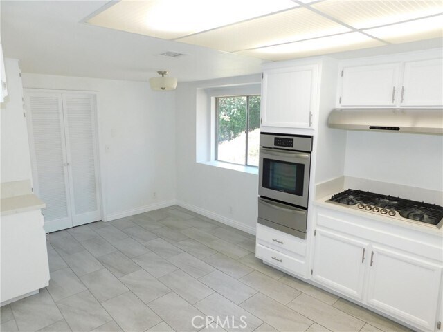 Building Photo - 2346 Sarandi Grande Dr