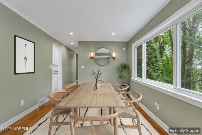 Building Photo - 17 Hilltop Terrace N