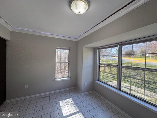 Building Photo - 15661 Montview Dr