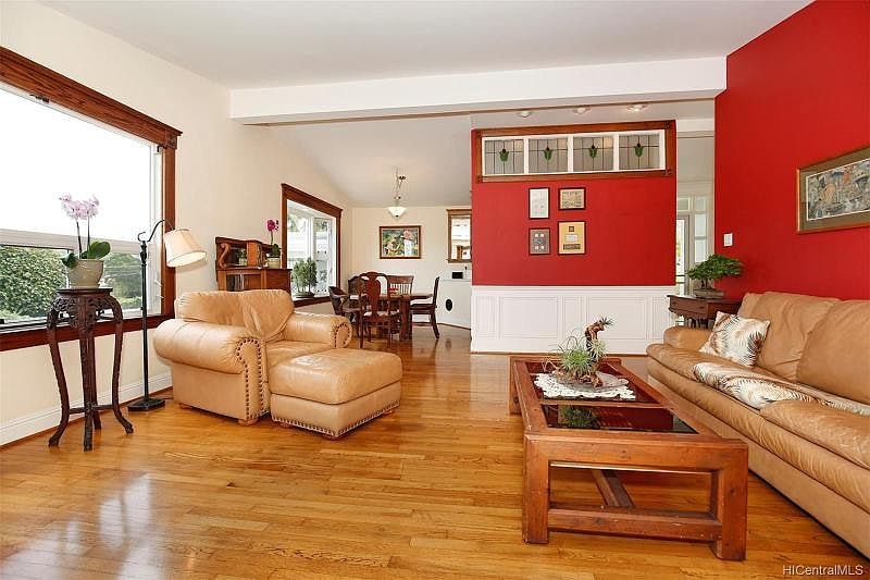 Building Photo - 1132 Mapuana St