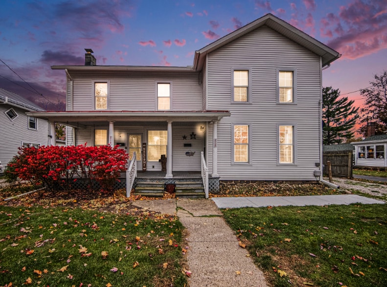 Building Photo - 212 Kilbuck St E